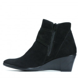 Ghete dama 242 negru velur