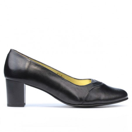 Elegáns női cipők (széles modell) 1072xxl fekete