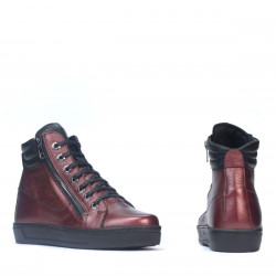 Bordó gyöngyház csizma 3339