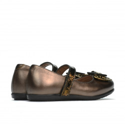 Fiúi cipők 67c barna gyöngyház kombinált