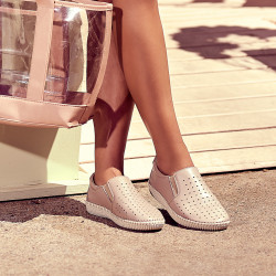 Női / tinédzser mokaszin 689 bézs01