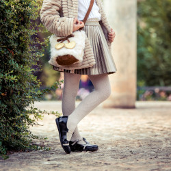 Kisgyerek cipők 62c fekete lakk+bézs lifestyle