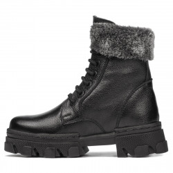 Gyerekcsizma 3022 fekete