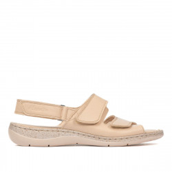 Női szandál 5072 púder