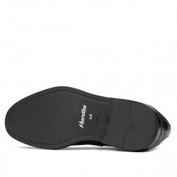 Elegáns férfi cipő 937 fekete