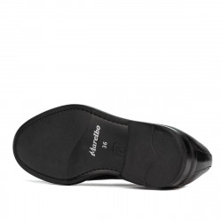 Elegáns tinédzser cipő 381 fekete