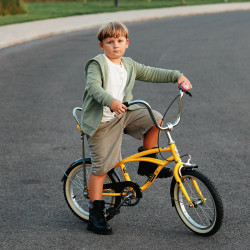 Gyerekcsizma 3022 fekete lifestyle