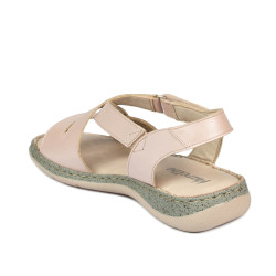 Női szandál 5047 gyöngyház púder