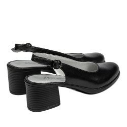 Női szandál 6075 fekete