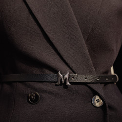 Curea dama 42-1m negru presat lifestyle