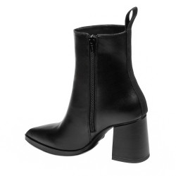 Női magassarkú csizma 1401 fekete