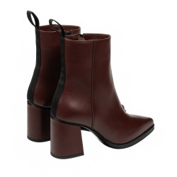 Női magassarkú csizma 1401 barna