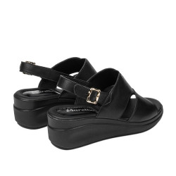 Női szandál 5116 fekete