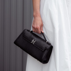 Női válltáska 041g 01 krokodil fekete lifestyle