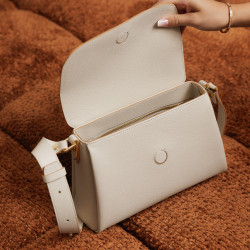 Női váll táska 040g panna lifestyle