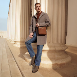 Férfi váll táska 304g 01 cognac barna lifestyle