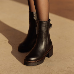 Női csizma 3417 fekete lifestyle