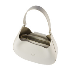 Női válltáska 050g biz panna