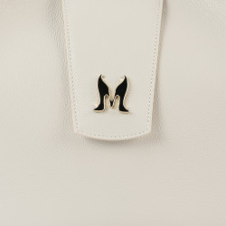 Női válltáska 050g biz panna