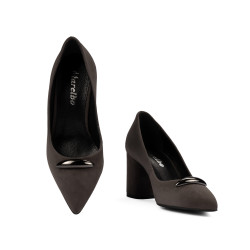 Női elegáns cipők 1361 homok velúr