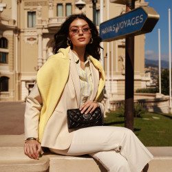 Női válltáska 048g 01 biz fekete lifestyle