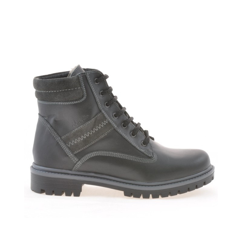 Tini csizma 432 fekete