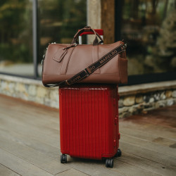 Utazótáska 305g 01 biz konyak lifestyle
